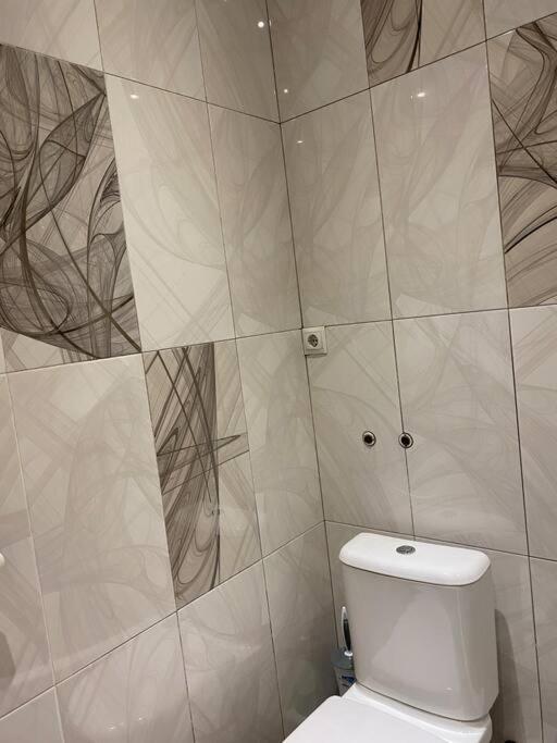Nice Apartment Ponichala Экстерьер фото
