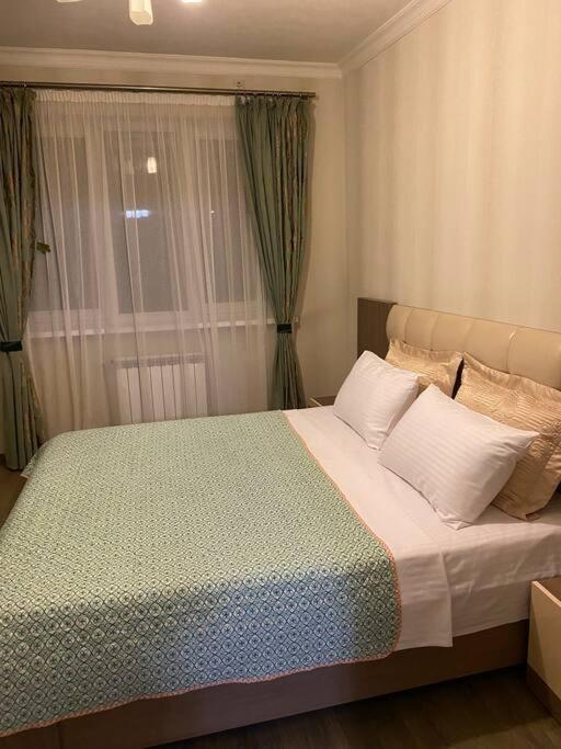 Nice Apartment Ponichala Экстерьер фото