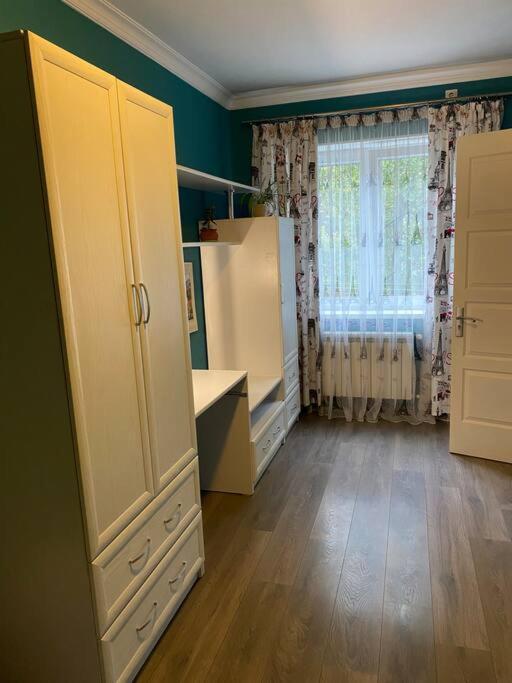 Nice Apartment Ponichala Экстерьер фото