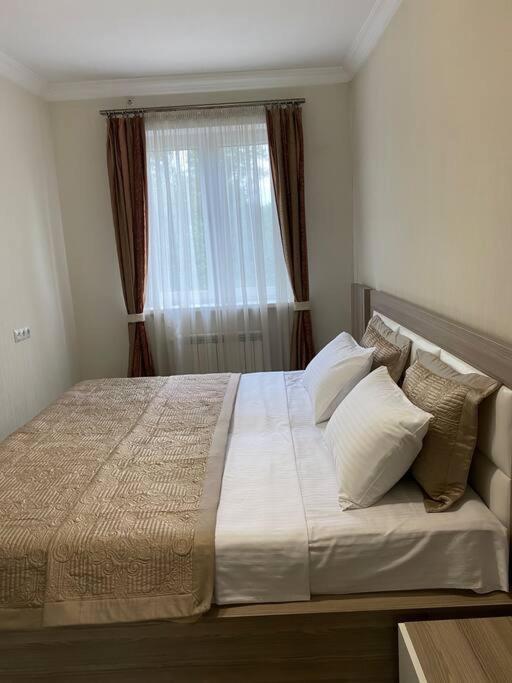 Nice Apartment Ponichala Экстерьер фото