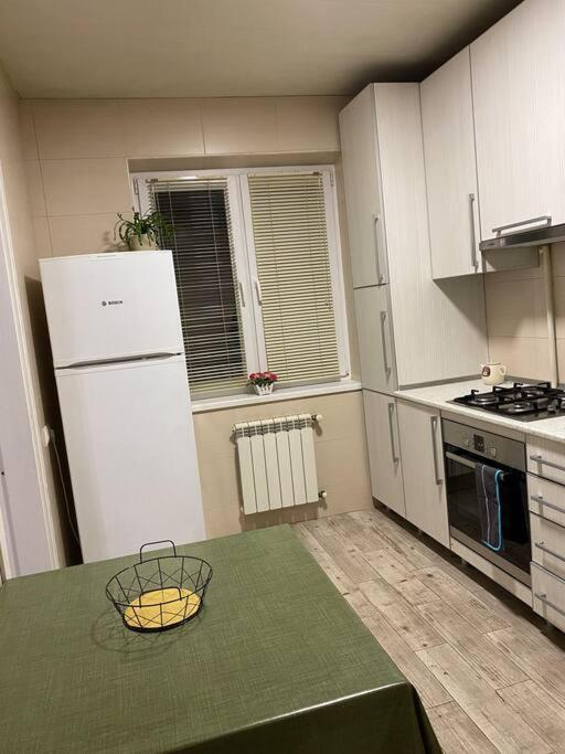 Nice Apartment Ponichala Экстерьер фото